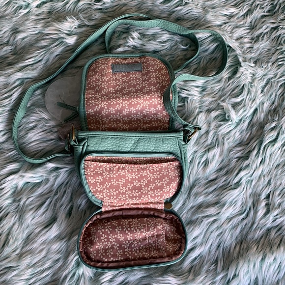 D-Fusion, Teal Shoulder Purse - Picture 8 of 15